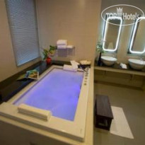 Miracle Suvarnabhumi Airport Hotel 
