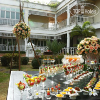 The Tawana Bangkok Банкет на террасе