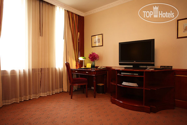 New photos from tourists The Tawana Bangkok 4*