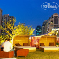 Le Fenix Sukhumvit 