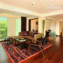 Radisson Suites Bangkok 