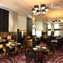 Radisson Suites Bangkok 