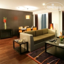 Radisson Suites Bangkok 