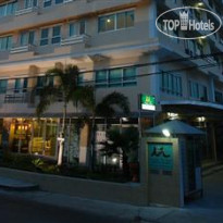 Malee Suites Serviced Apartment