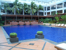 Ramada Plaza Menam Riverside Bangkok 5*