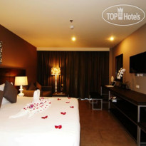 Sea Me Spring Too Hotel