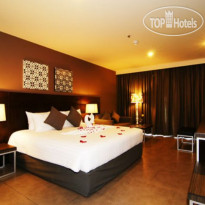 Sea Me Spring Too Hotel