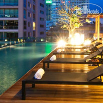 Seven Zea Chic Hotel