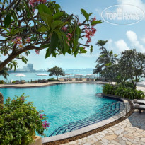 Dusit Thani Pattaya 