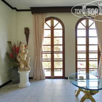 Poseidon Hotel Полулюкс