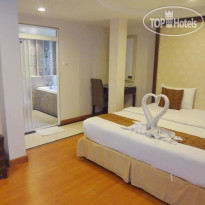 Maleez Lodge Hotel & Restaurant Suite Room