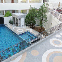 S.N. Plus Hotel