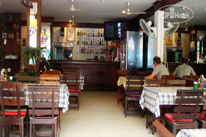 New photos from tourists Malee Beach 1*