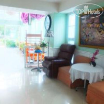 Hill Top Service Suites