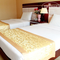 Mermaids Beach Resort 
