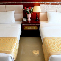 Mermaids Beach Resort 