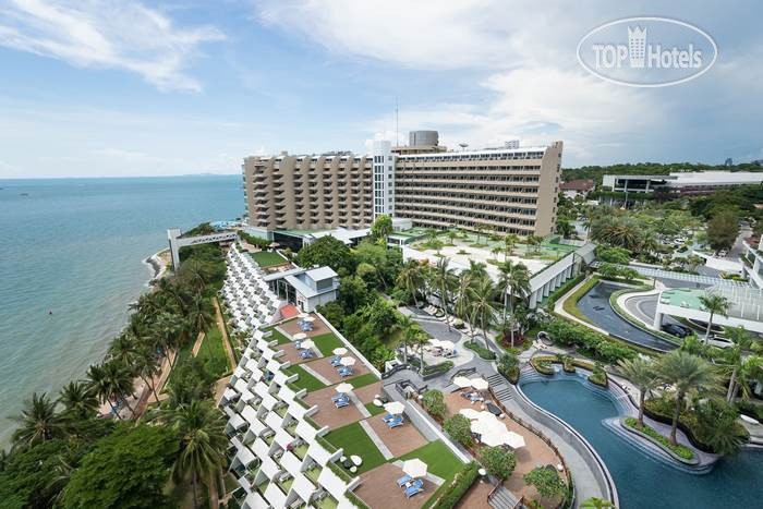 Royal Cliff Beach Terrace