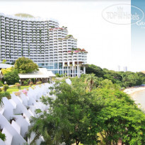 Royal Cliff Beach Terrace