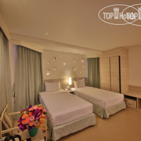 Sunshine Hotel & Residences