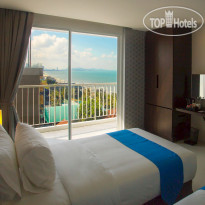 Rodina Beach Hotel