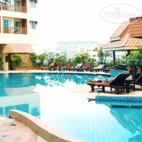 Phuphaya Resort Pattaya 