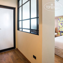 Sunshine Hip Hotel