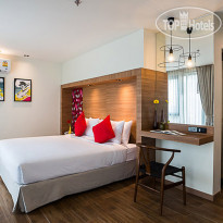 Sunshine Hip Hotel