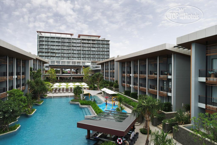Hotelier's photos Renaissance Pattaya Resort & Spa 5*
