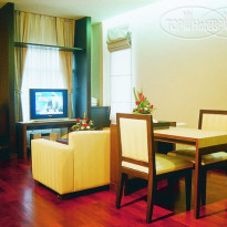 Discovery Beach Hotel