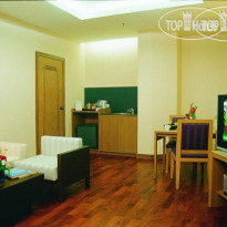 Discovery Beach Hotel D-Beach Suite