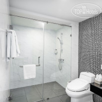 The Rizin Hotel & Residences Duplex Suite 70 sqm.