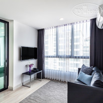 The Rizin Hotel & Residences Premier Suite 60 sqm.