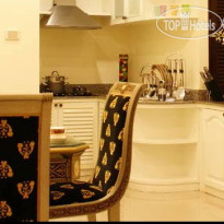 LK Royal Suite