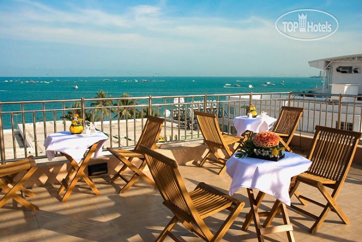 Hotelier's photos Baywalk Residence Pattaya 3*
