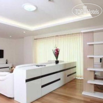 Emerald Palace Residence 