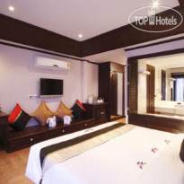 Rayaburi Beach Club