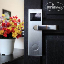 88 Hotel Phuket By Home