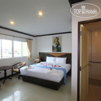 Hollywood Inn Love