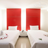 Alfresco Phuket Hotel