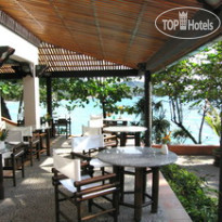 MOM Tris Villa Royale