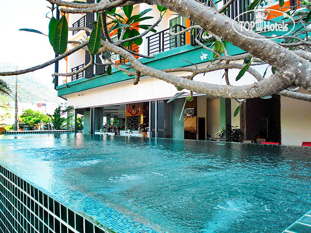 Zephyr Grand Hotel