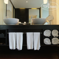 Twinpalms Phuket Resort