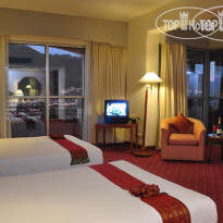 The Royal Paradise Hotel & Spa 