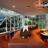 Peach Hill Hotel & Resort 