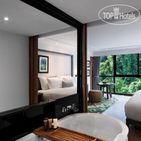 The Nai Harn (The Royal Phuket Yacht Club)