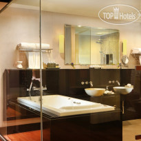 Dusit Thani Laguna Phuket Laguna Pool Villa - The entire
