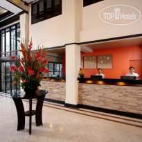 Allamanda Laguna Phuket