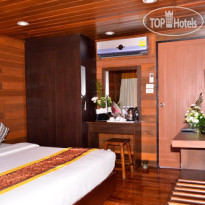 Phuket Siray Hut
