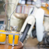 Quip Design Phuket Hotel 