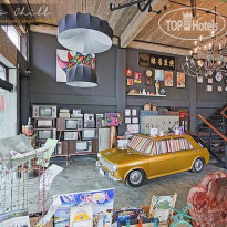 Quip Design Phuket Hotel 